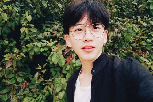 网红文赫和丝爷吃瓜,一场吃瓜盛宴背后的故事 第1张 网红文赫和丝爷吃瓜,一场吃瓜盛宴背后的故事 第1张
