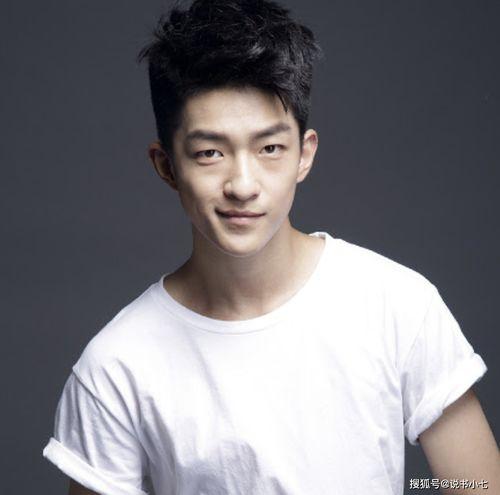 娱乐圈吃瓜187男星是指谁,187男星之谜,究竟是谁引发热议? 第2张 娱乐圈吃瓜187男星是指谁,187男星之谜,究竟是谁引发热议? 第2张