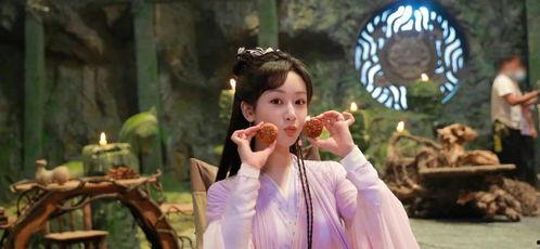 成毅和杨紫最新爆料图片,甜蜜互动引粉丝热议 第2张 成毅和杨紫最新爆料图片,甜蜜互动引粉丝热议 第2张